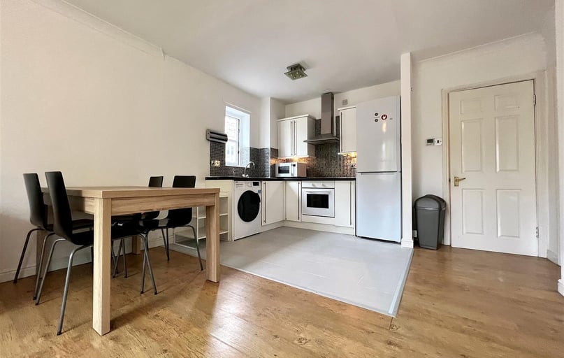 Sloane Court, Sandyford, Newcastle - Image 1